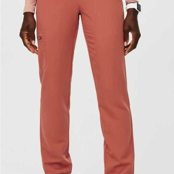 FIGS Scrub Top and Bottoms Terracotta NWOT - Picture 3 of 9